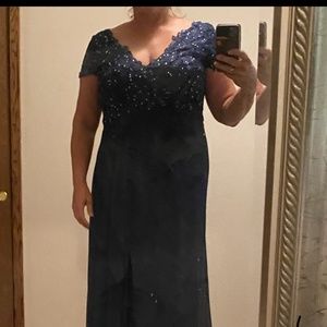 JJ HOUSE Mother of the Bride formal gown